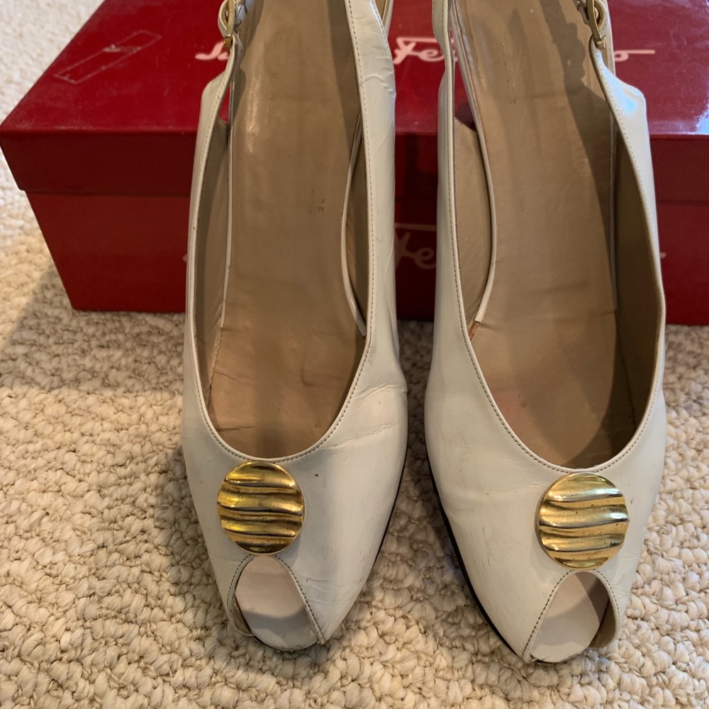 Salvatore Ferragamo Cream pump